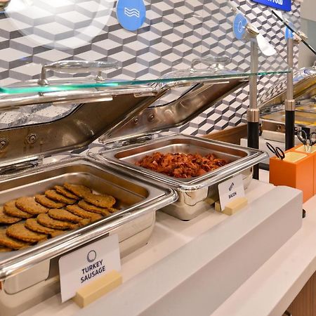 Holiday Inn Express Hotel & Suites Columbia-Fort Jackson By Ihg Eksteriør bilde