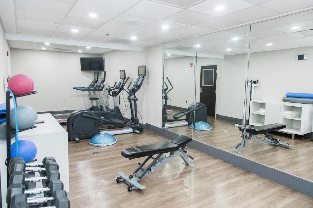 Holiday Inn Express Hotel & Suites Columbia-Fort Jackson By Ihg Eksteriør bilde