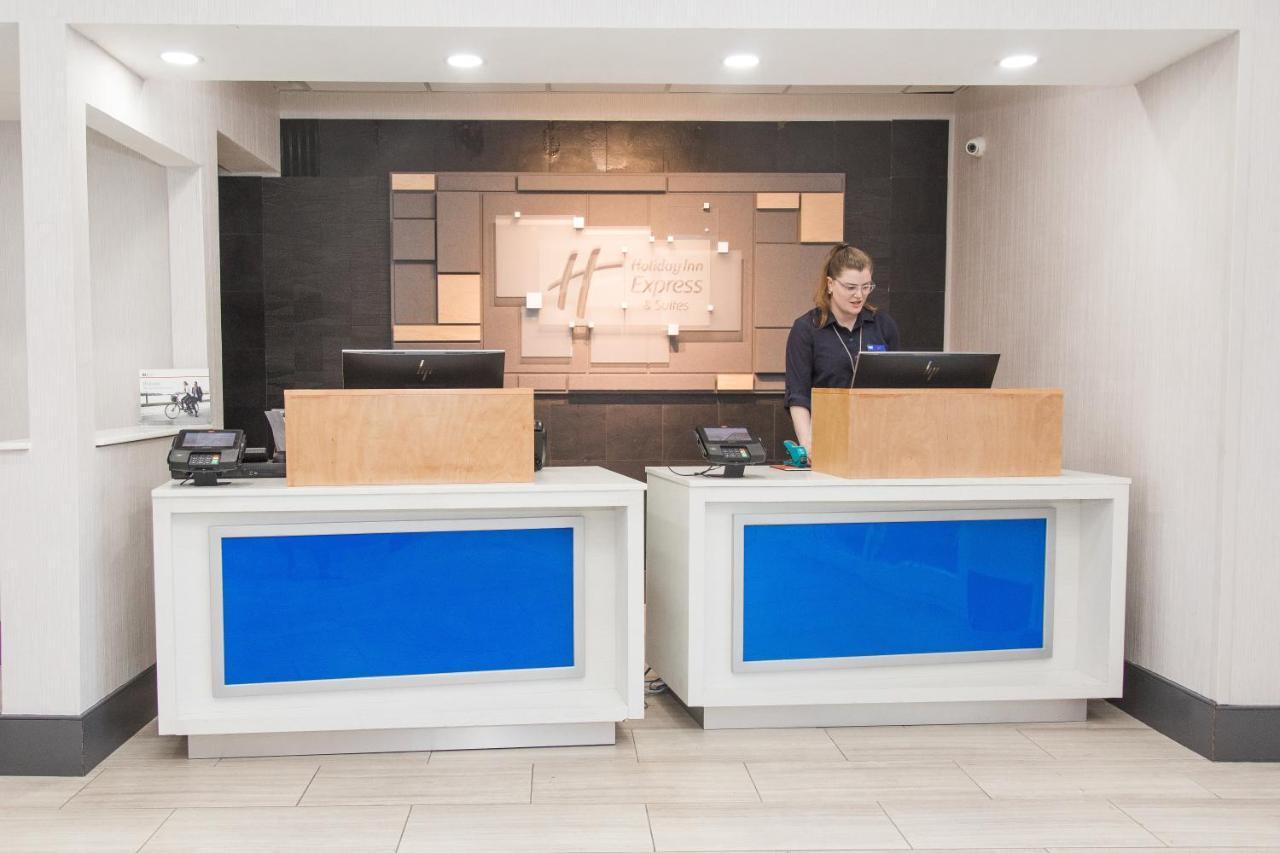 Holiday Inn Express Hotel & Suites Columbia-Fort Jackson By Ihg Eksteriør bilde