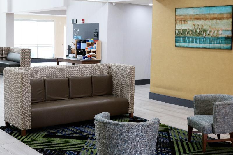 Holiday Inn Express Hotel & Suites Columbia-Fort Jackson By Ihg Eksteriør bilde