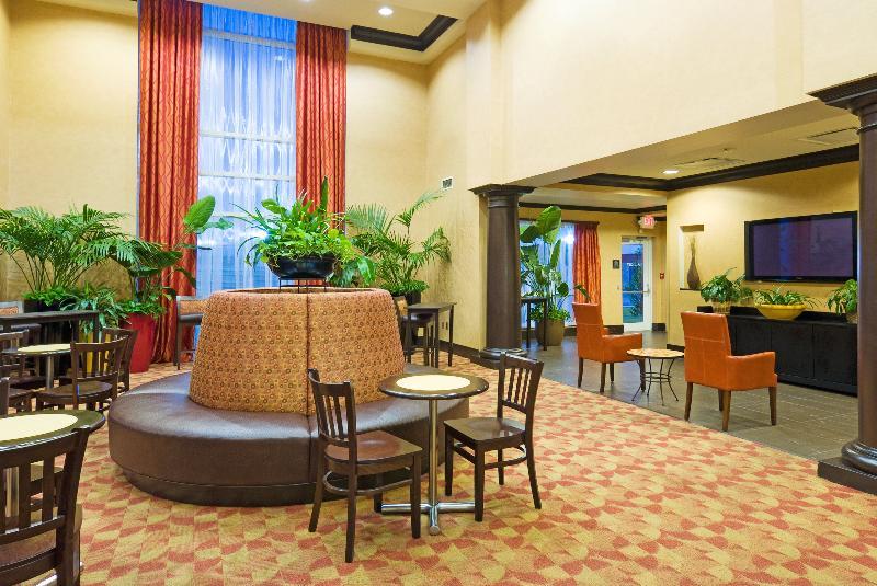 Holiday Inn Express Hotel & Suites Columbia-Fort Jackson By Ihg Eksteriør bilde